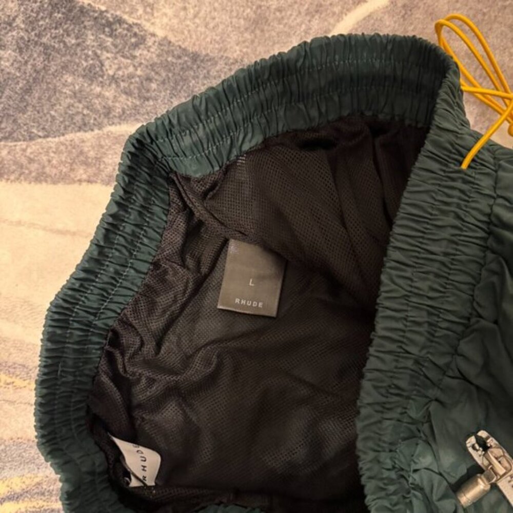 Rhude Green Athletic Shorts Size Large - Picture 4 of 4